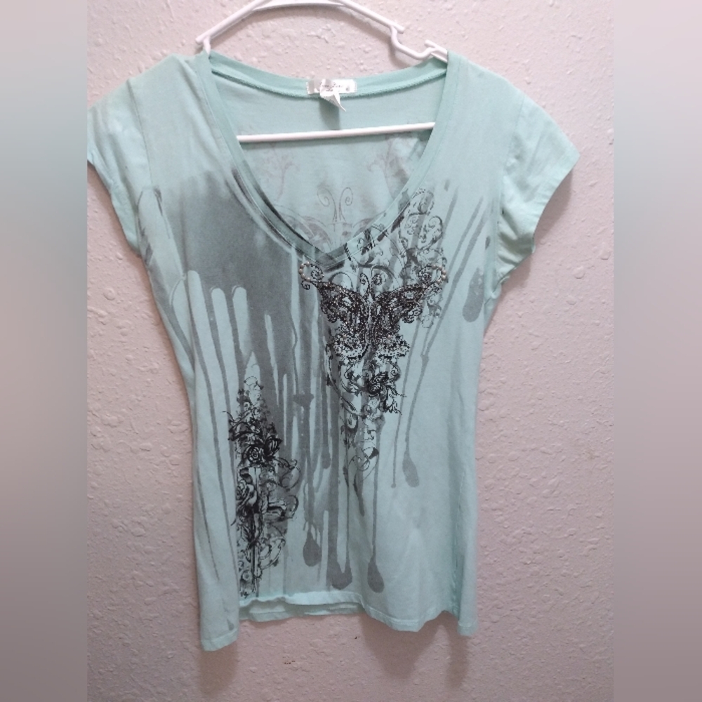 Love Love To Embellished V Neck Tee